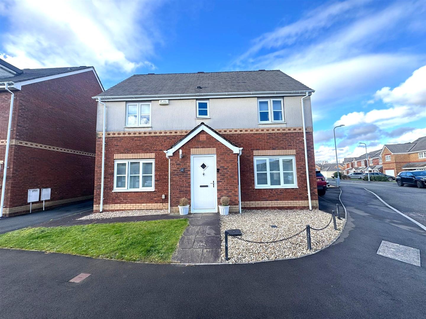 Ger Y Nant, Birchgrove, Swansea, SA7 0HD